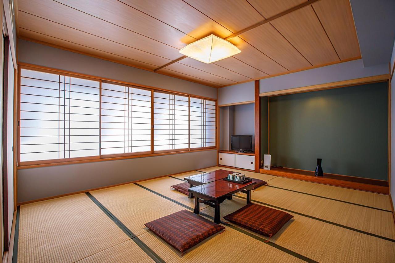 Hotel Harmonie Cinq à Kitakyūshū Extérieur photo