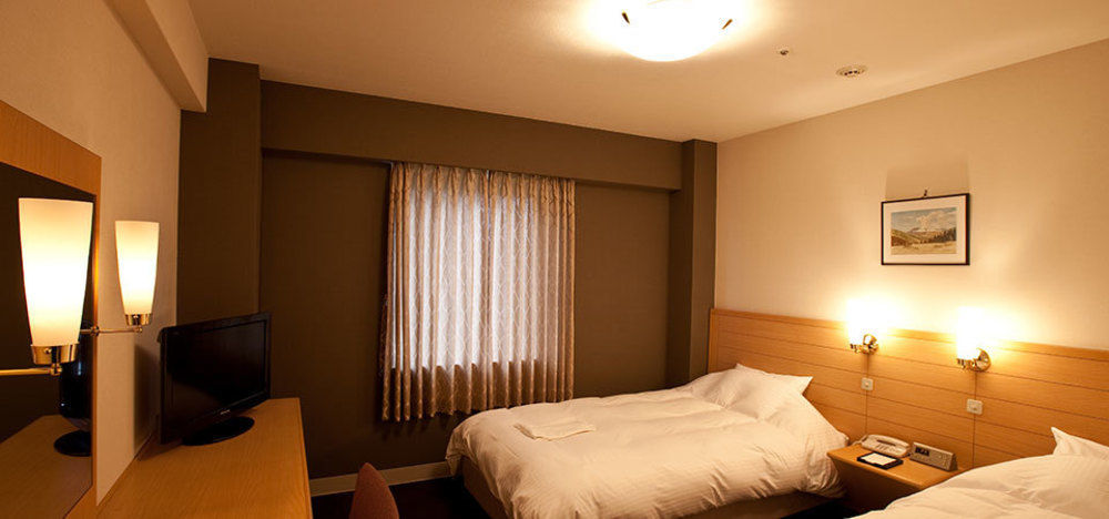 Hotel Harmonie Cinq à Kitakyūshū Extérieur photo